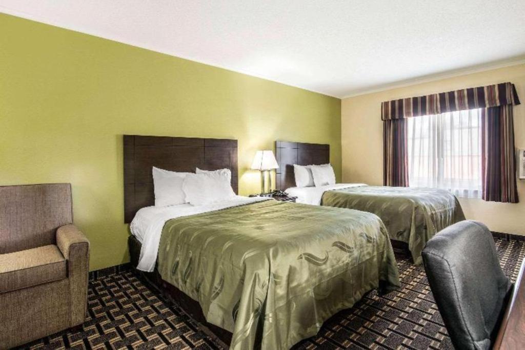 Quality Inn Barre-Montpelier Bagian luar foto